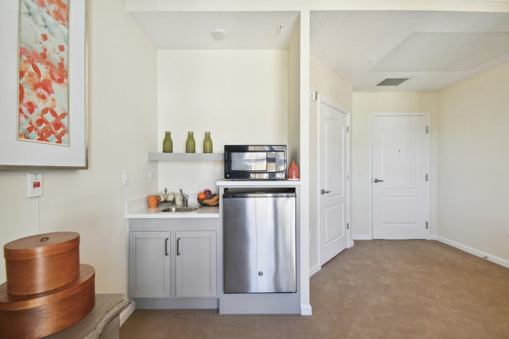 Sarabella-Apartment-Appliances-min