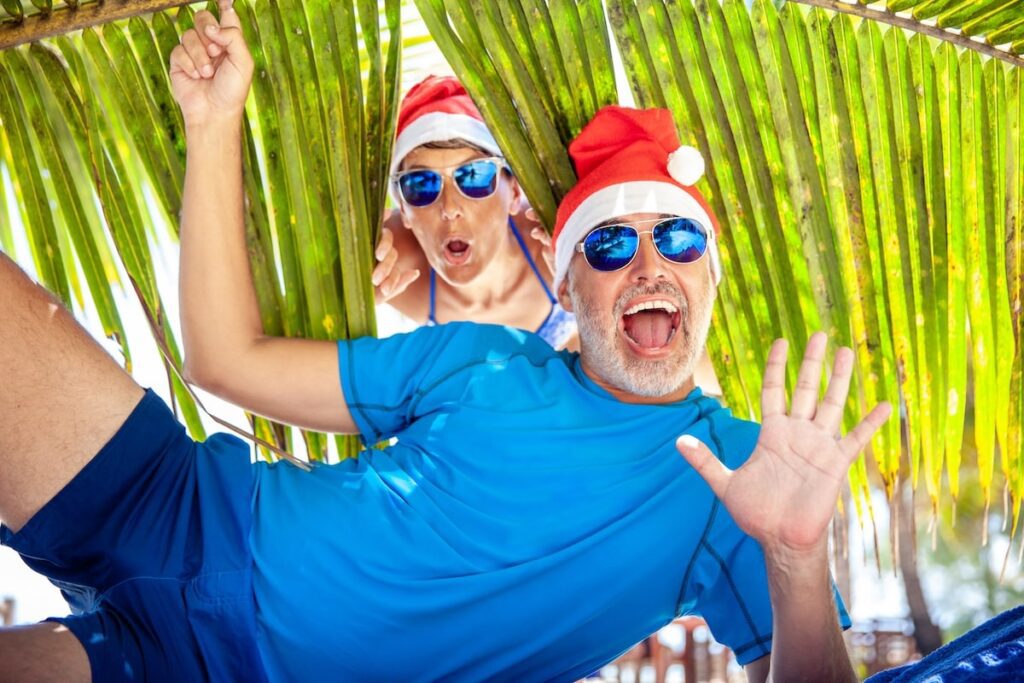 couple enjoys christmas in july
