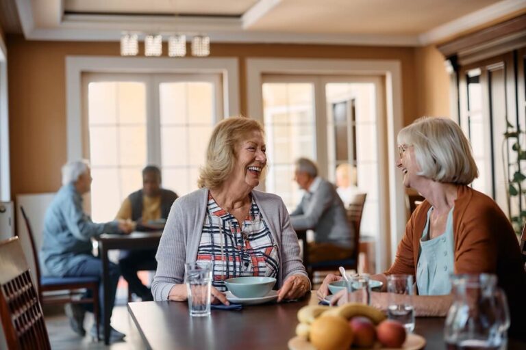 5 Benefits of Senior Community Living for Effortless Wellness